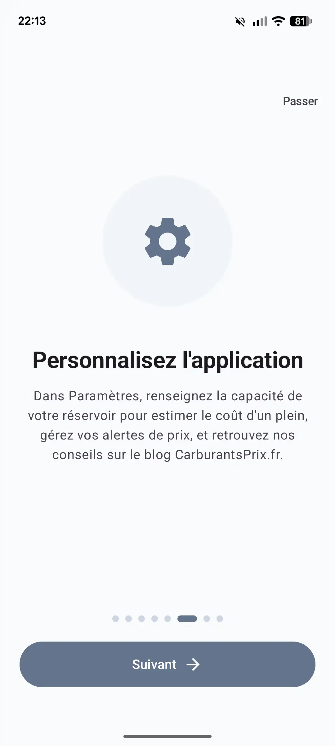 Personnalisation de l'application : thème clair ou sombre, taille du réservoir